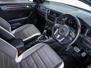 Volkswagen T-Roc 2.0TSI 140kW 4Motion R-Line - Image 10