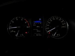 Toyota Hilux 2.8 GD-6 Raider 4X4 automaticD/C - Image 14