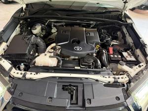 Toyota Hilux 2.8 GD-6 Raider 4X4 automaticD/C - Image 17