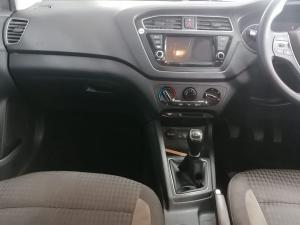 Hyundai i20 1.2 Motion - Image 22