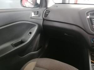 Hyundai i20 1.2 Motion - Image 26