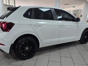 Volkswagen Polo hatch 1.0TSI - Image 19