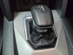 Volkswagen Amarok 2.0BiTDI double cab Life 4Motion - Image 14