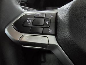 Volkswagen Amarok 2.0BiTDI double cab Life 4Motion - Image 17