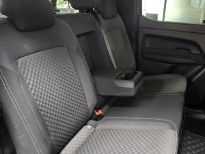 Volkswagen Amarok 2.0BiTDI double cab Life 4Motion - Image 21