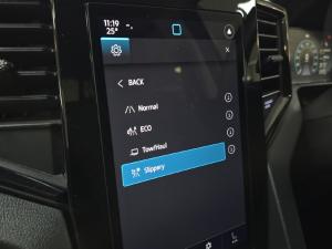 Volkswagen Amarok 2.0BiTDI double cab Life 4Motion - Image 8