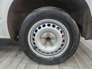 Volkswagen Transporter 2.0TDI panel van LWB manual - Image 4