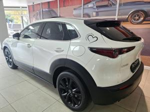 Mazda CX-30 2.0 Carbon Edition - Image 4
