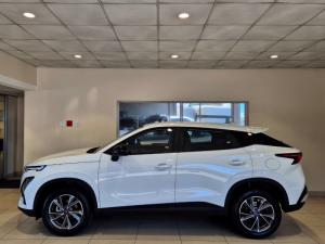 Omoda C5 1.5T 230T Street + - Image 2