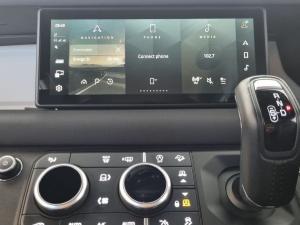 Land Rover Defender 90 D240 SE - Image 22