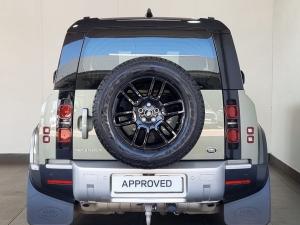 Land Rover Defender 90 D240 SE - Image 28