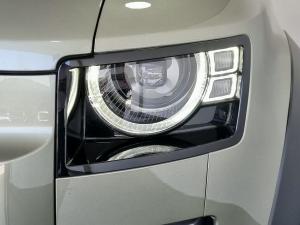 Land Rover Defender 90 D240 SE - Image 3