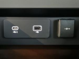 Land Rover Defender 90 D240 SE - Image 4