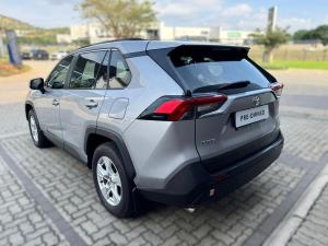 Toyota RAV4 2.0 GX - Image 5