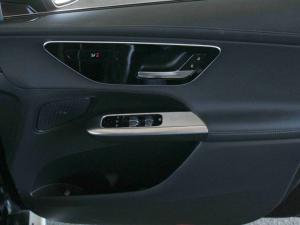 Mercedes-Benz GLC GLC300d coupe 4Matic Avantgarde - Image 15