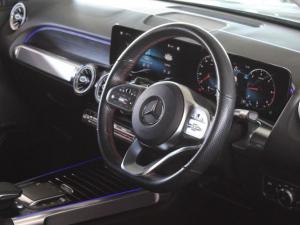 Mercedes-Benz GLB GLB220d 4Matic AMG Line - Image 14