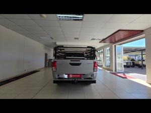 Toyota Hilux 2.4GD-6 double cab 4x4 Raider auto - Image 5