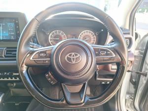 Toyota Starlet Cross 1.5 XS auto - Image 8