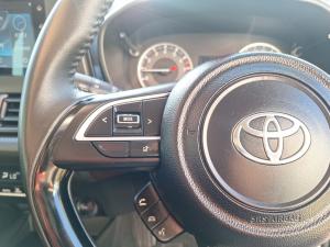 Toyota Starlet Cross 1.5 XS auto - Image 9