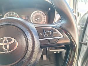 Toyota Starlet Cross 1.5 XS auto - Image 10