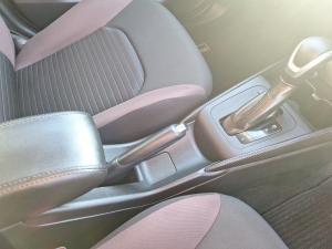 Toyota Starlet Cross 1.5 XS auto - Image 12