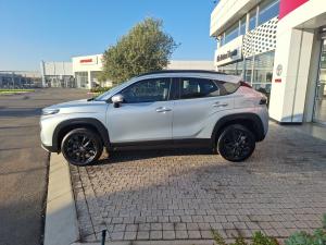 Toyota Starlet Cross 1.5 XS auto - Image 22