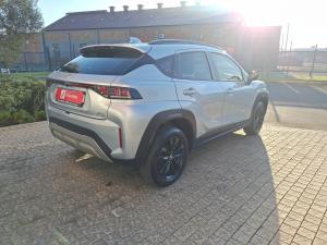 Toyota Starlet Cross 1.5 XS auto - Image 2