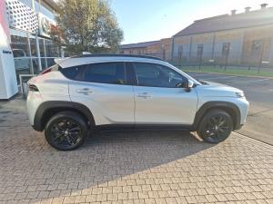 Toyota Starlet Cross 1.5 XS auto - Image 3