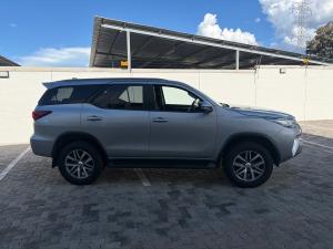 Toyota Fortuner 2.8GD-6 auto - Image 3