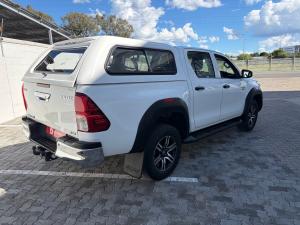 Toyota Hilux 2.4GD-6 double cab 4x4 Raider X auto - Image 2