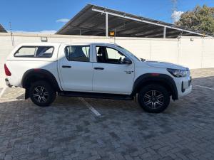 Toyota Hilux 2.4GD-6 double cab 4x4 Raider X auto - Image 3