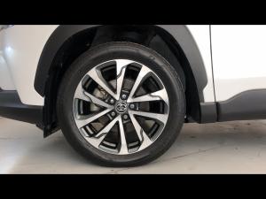 Toyota Corolla Cross 1.8 Hybrid XR - Image 18