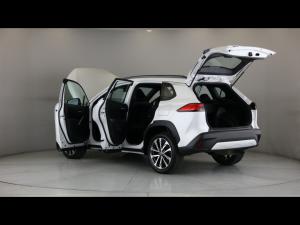 Toyota Corolla Cross 1.8 Hybrid XR - Image 25