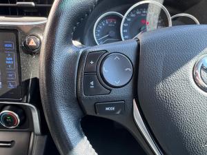 Toyota Corolla 1.6 Prestige auto - Image 9