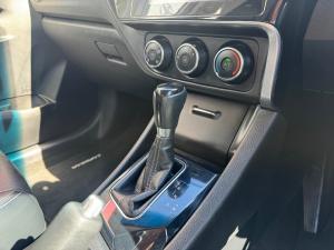 Toyota Corolla 1.6 Prestige auto - Image 11