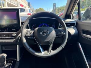 Toyota Corolla Cross 1.8 HEV XS - Image 8