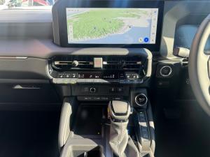 Toyota Land Cruiser Prado 2.8GD VX-R - Image 13