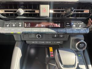 Toyota Land Cruiser Prado 2.8GD VX-R - Image 14