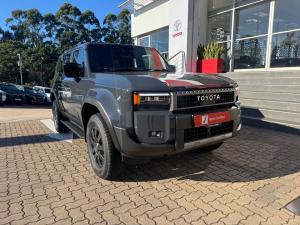 Toyota Land Cruiser Prado 2.8GD VX-R - Image 1