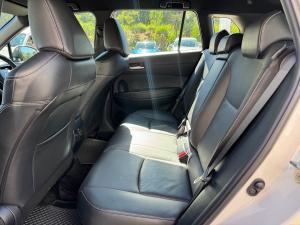 Toyota Corolla Cross 1.8 Hybrid XS - Image 16