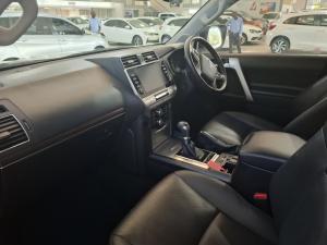 Toyota Prado VX-L 2.8GD automatic - Image 7