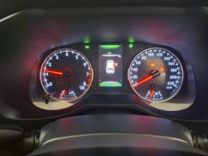 Toyota RAV4 2.0 GX - Image 11