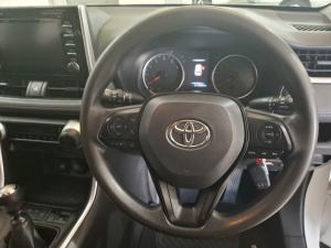 Toyota RAV4 2.0 GX - Image 8