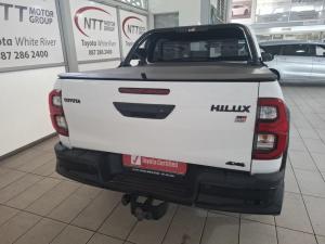 Toyota Hilux 2.8 GD-6 GR-S 4X4 automaticD/C - Image 5