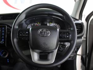 Toyota Hilux 2.4 GD-6 RB RaiderE/CAB - Image 12