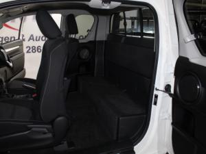 Toyota Hilux 2.4 GD-6 RB RaiderE/CAB - Image 18
