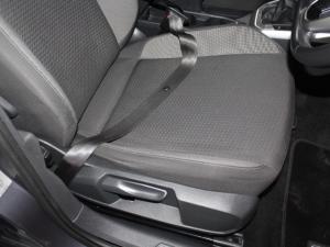 Volkswagen Polo 1.0 TSI Life - Image 17