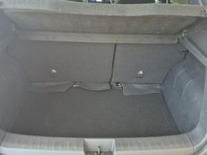 Nissan Magnite 1.0T Acenta CVT - Image 11