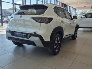 Nissan Magnite 1.0T Acenta CVT - Image 2