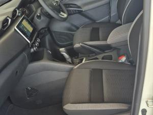 Nissan Magnite 1.0T Acenta CVT - Image 7